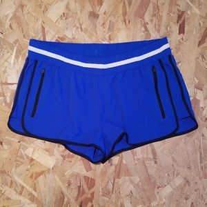 NWOT Fabletics Blue Tyson Short - Large